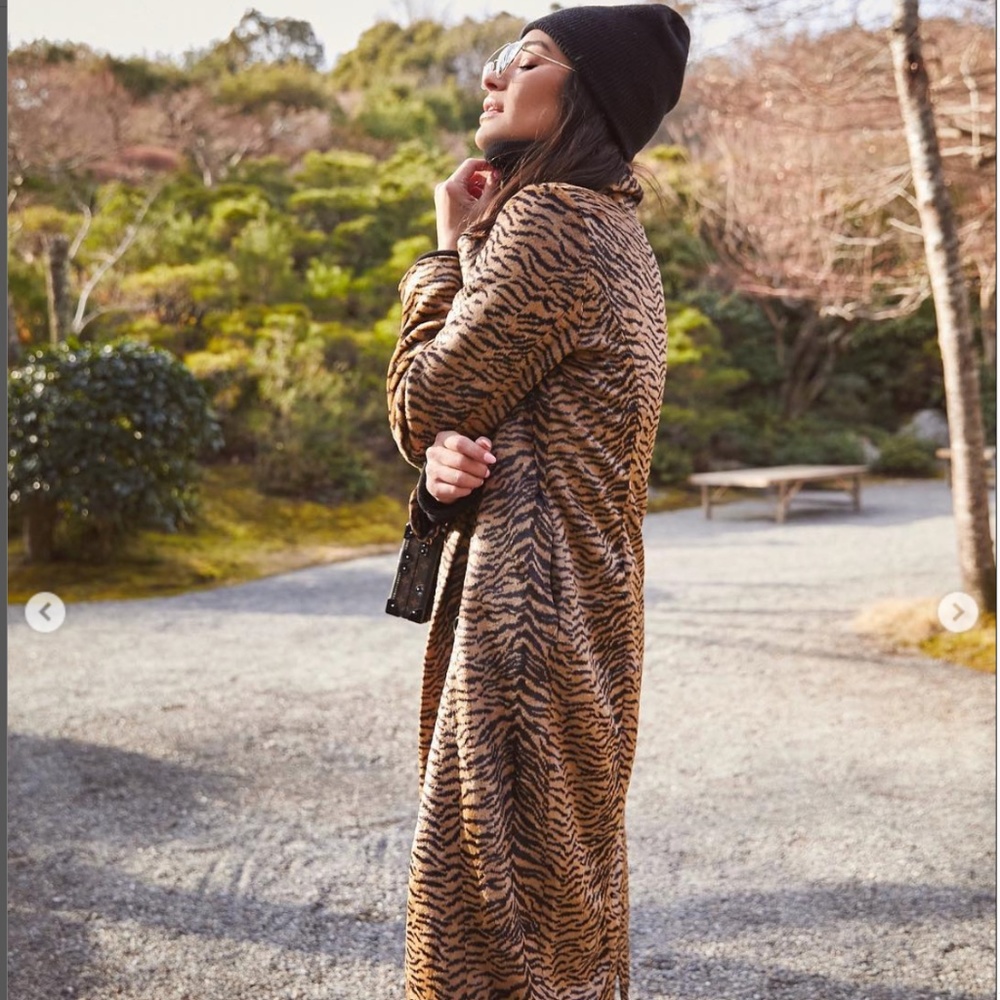 House of Harlow 1960 x REVOLVE Perry Faux Fur Coat, XS, NWOT - ASO Shay Mitchell